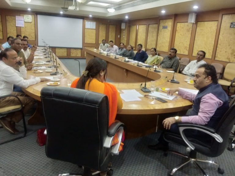 सर्व पक्षीय नगरसेवकांसोबत खासदार काकडे घेणार अर्थमंत्री जेटली यांची भेट