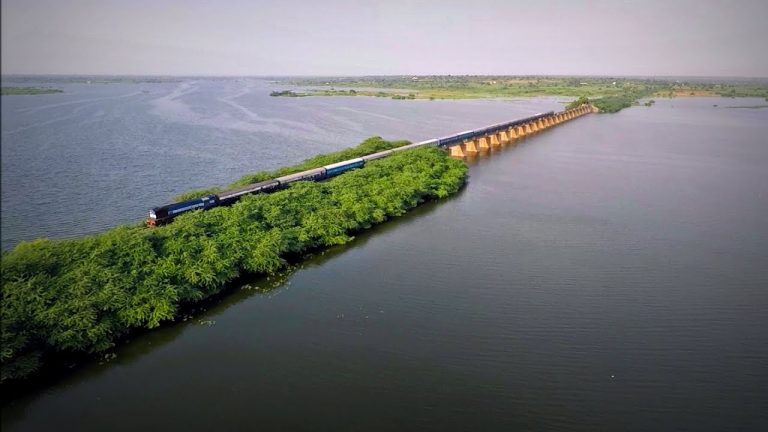 उजनी धरणावर 1000 मे.वॅ.तरंगते सौरप्रकल्पासाठी महावितरण कंपनीच्या निविदा प्रक्रियेला सुरुवात