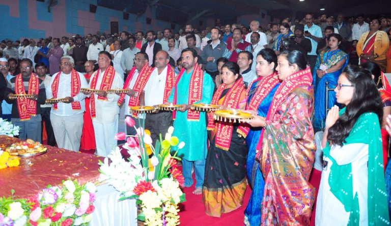 ‘दिव्य ज्योति परिवार’ शाखा-पुणे आयोजित सात दिवसीय श्रीमद्भागवत कथा ज्ञानयज्ञ ची सांगता