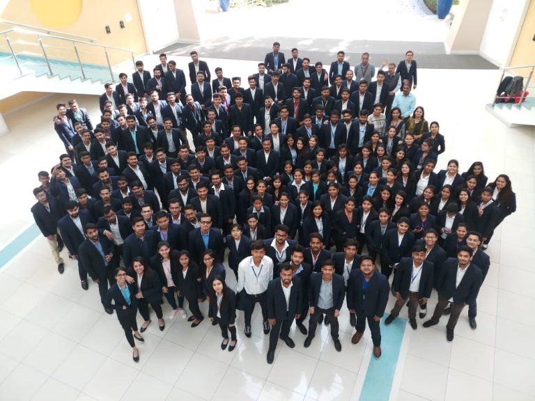 भारती विद्यापीठ ‘आयएमईडी’ विद्यार्थ्यांची ‘इन्फोसिस’ ला अभ्यास भेट