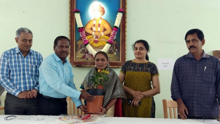 सेवापूर्तीनिमित्त मंदाकिनी रोकडे यांचा ‘बालभारती’तर्फे सत्कार व निरोप समारंभ