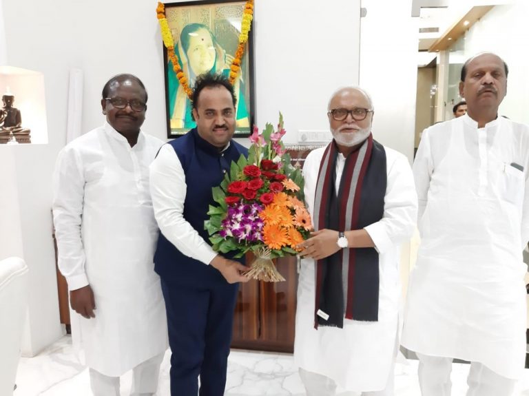 पुण्याच्या खासदारकीसाठी संजय काकडेंना राष्ट्रवादीचा पाठींबा …?