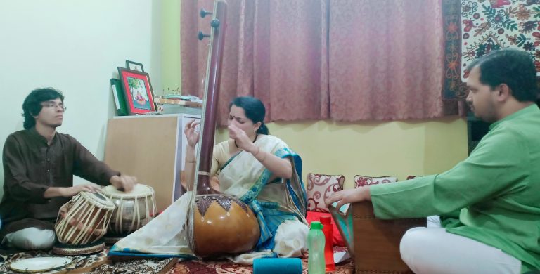 कीर्तनातून उलघडवले ; सामाजिक स्तरावर दानमहात्म्य