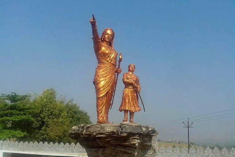 महाराष्ट्रातून येणाऱ्या शिवभक्तांसाठी गडावरील शिवजन्म सोहळ्याचे थेट प्रक्षेपण पायथ्याशी दाखविणार – आमदार शरद सोनवणे