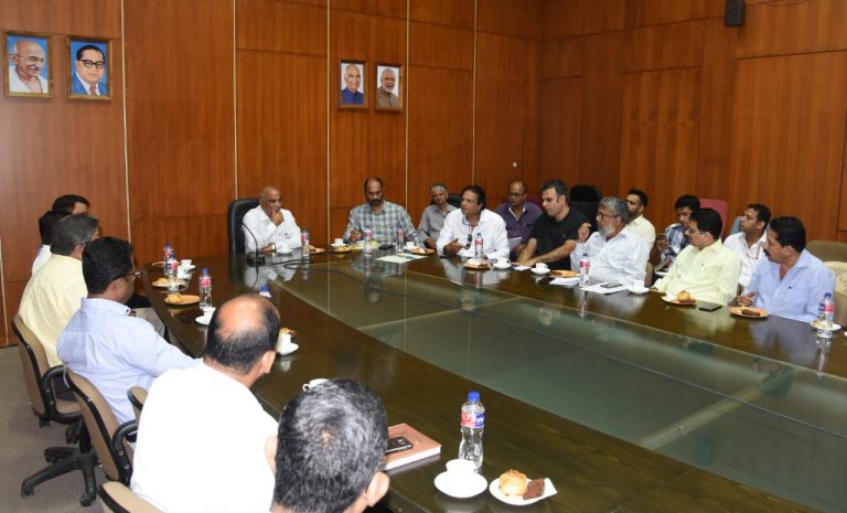 गोव्यातील पर्यटकांच्या संख्येत घट होण्यामागच्या कारणांचा सरकारतर्फे शोध
