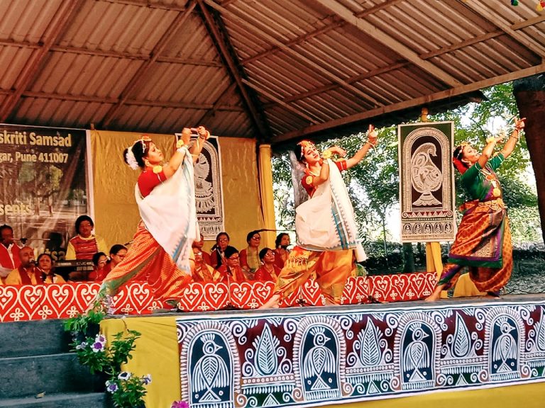 नृत्याद्वारे उलगडल्या वसंत ऋतूच्या विविध छटा