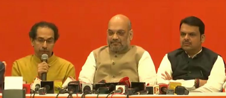 तुटता..तुटता..जुळलं हो.. भाजप सेना युतीची झाली ‘ मन से ‘ घोषणा(व्हिडीओ)