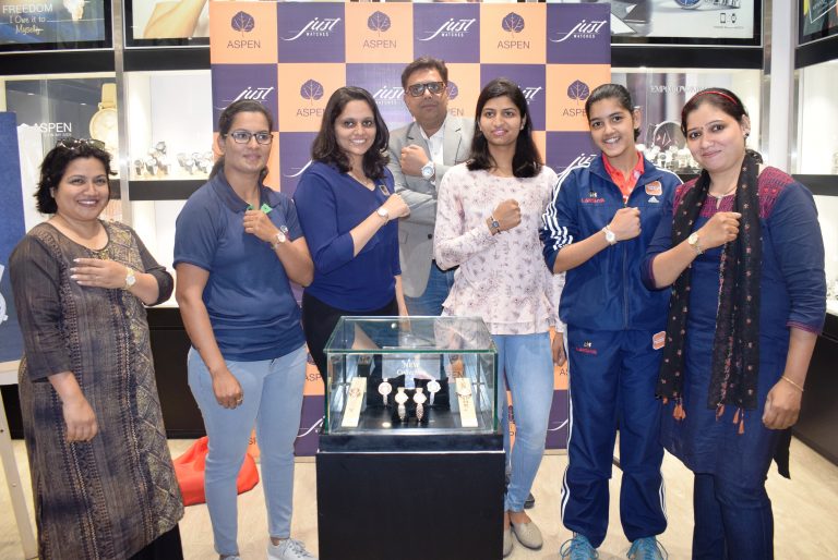 “महिला खेळाडूंसाठी अभिमानास्पद क्षण”  अ‍ॅस्पेन वॉचेस तर्फे जस्ट वॉचेस येथे महिला क्रीडापटुंचा सन्मान