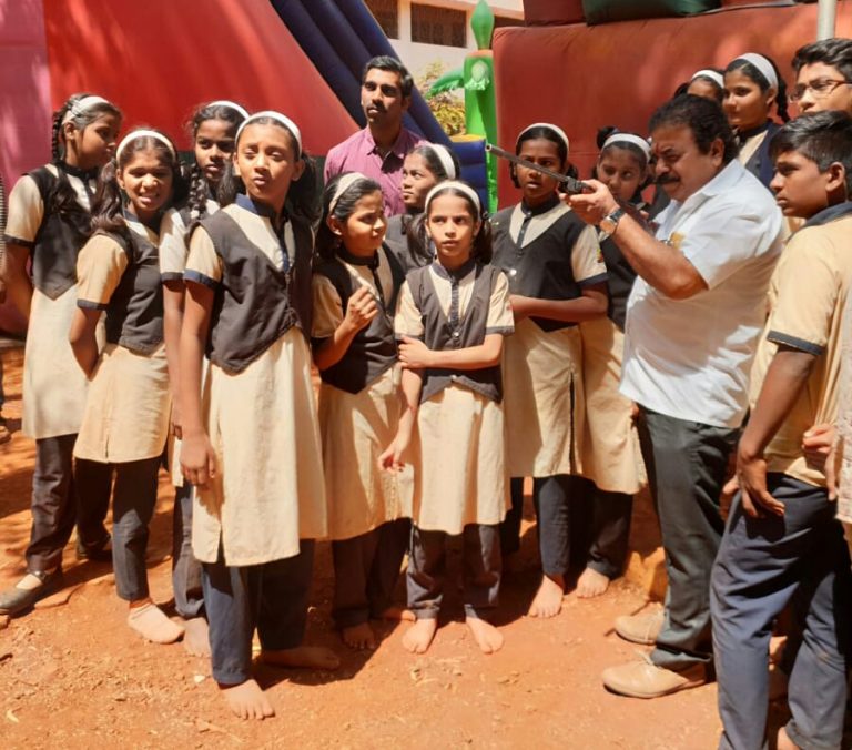 जागतिक महिला दिनानिमित्त बाल जत्रा….