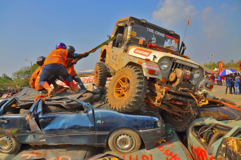 कोची येथे रंगला महिंद्रा थार मालकांचा सर्वात मोठा मेळावा