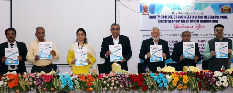 ‘अपारंपारिक उर्जा’ निर्मिती क्षेत्रात मोठ्या संधी -डॉ. दीपक केळकर