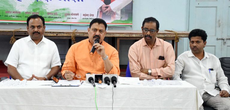 पाणीटंचाई आणि शिरोळेंना डावलणे,यामागे गिरीश बापटांचे राजकारण -अरविंद शिंदे ,प्रशांत जगतापांचा आरोप(व्हिडीओ)