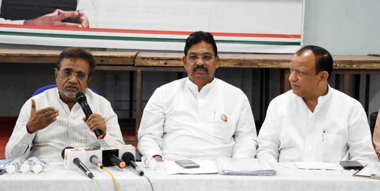 तूर-डाळ घोटाळ्यांबाबतच्या आरोपांना गिरीश बापट यांनी उत्तर द्यावे – आ. शरद रणपिसे