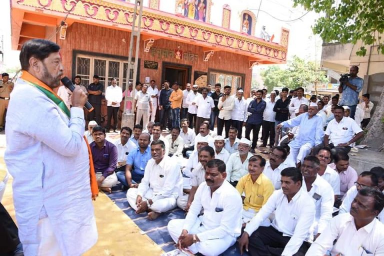 रिक्षाचालकांसाठी आवश्यक उपाययोजना करणार-बापट