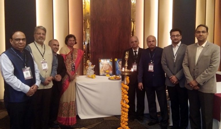 कुशल मनुष्यबळासाठी उद्योगांनी घ्यावा पुढाकार-डॉ. रघुनाथ शेवगावकर