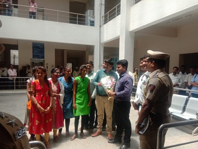 जिल्‍हाधिकारी राम आणि पोलीस अधीक्षक पाटील यांचा दौंड तालुकयात पहाणी दौरा