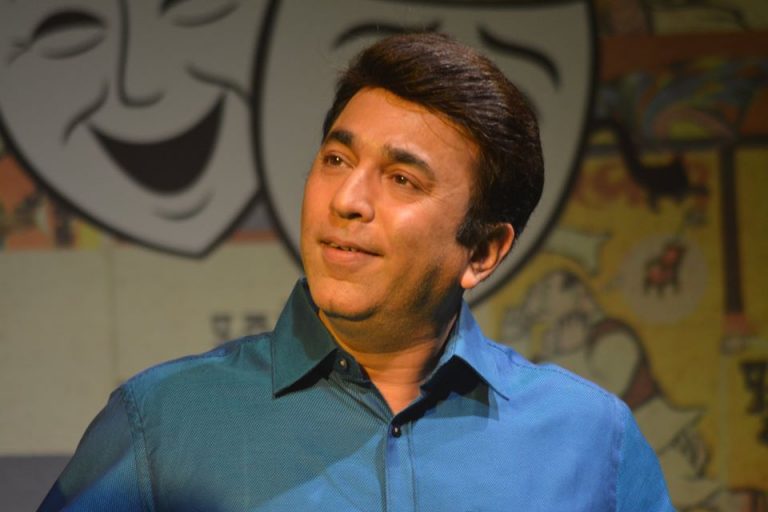 अनोख्या अंदाजात  पुष्कर श्रोत्रीचा वाढदिवस