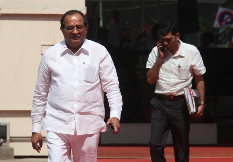 ‘आरे’साठी सर्वंकष विकास आराखडा लवकरच तयार करण्यात येईल- महसूल मंत्री राधाकृष्ण विखे पाटील