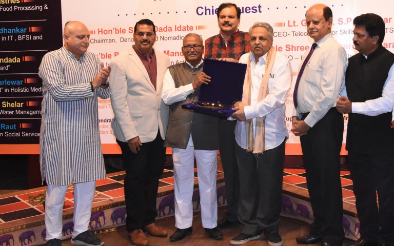 सबका साथ, सबका विकास, सबका विश्वास हे आचरणात आणावे लागेल