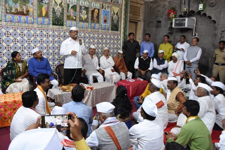 श्री संत ज्ञानेश्वर महाराज पालखी सोहळयास प्रारंभ