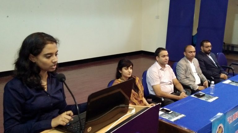 कॉमर्स क्षेत्र म्हणजे करिअरच्या संधीचे भांडार