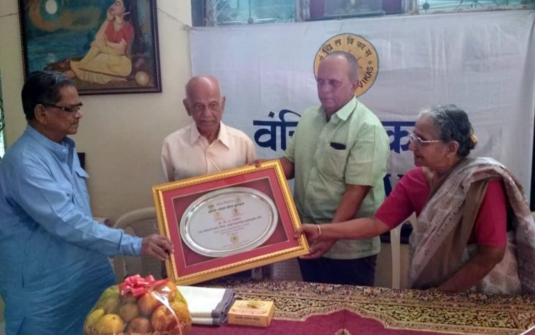 दानशूर व्यक्तींमुळेच समाजकार्य उभे राहते -प्रा. विलास चाफेकर