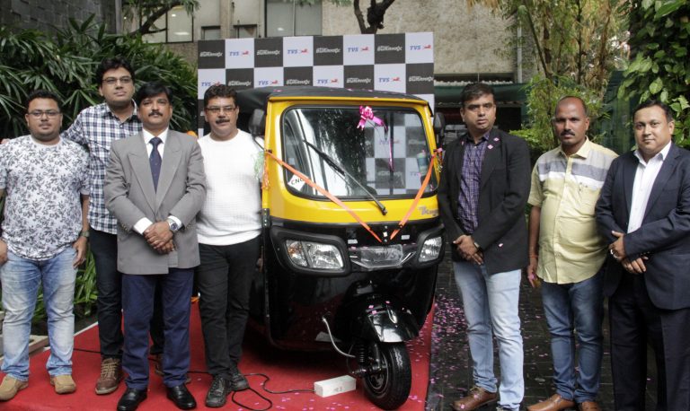 ‘टीव्हीएस मोटर्स’कडून टीव्हीएस किंग ड्युरॅमॅक्स ऑटोरिक्षा सादर
