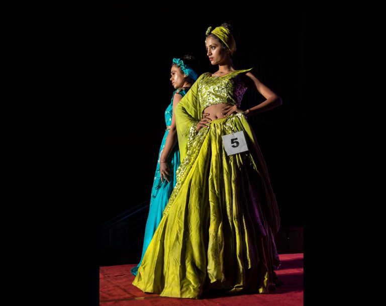 ‘जेआरव्हीजीटीआय’मध्ये फॅशन शो