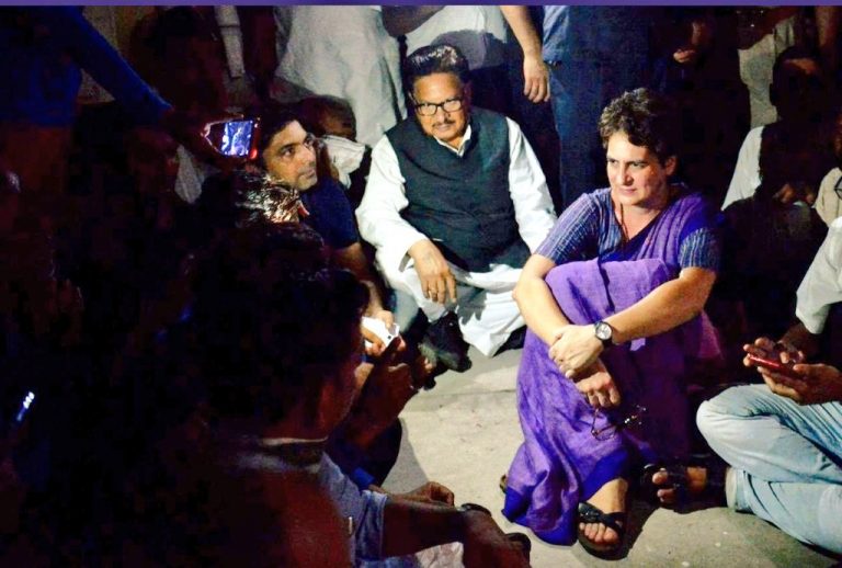 प्रियंका गांधींना १४ दिवस जेलमध्ये टाकण्याचा इशारा…जामीन घेण्यास प्रियांकाचा नकार