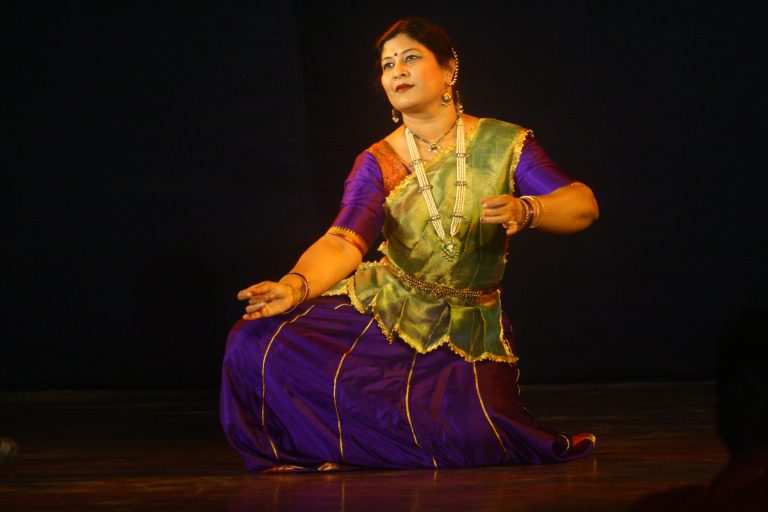 गुरुपौर्णिमेनिमित्त उद्गारतर्फे  ‘ अर्पण ‘ मैफलीचे आयोजन