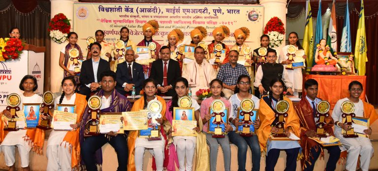 विश्‍वात्मक नागरिक घडविणारी एकमेव परिक्षाः  डॉ. श्रीपाल सबनीस