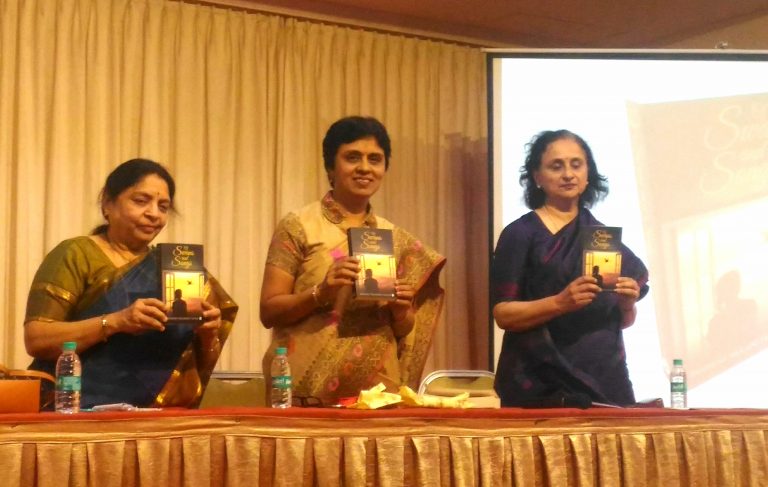 वाचकाला आपल्या विचारप्रवाहात सोबत नेणे महत्वाचे ! :डॉ विद्या येरवडेकर