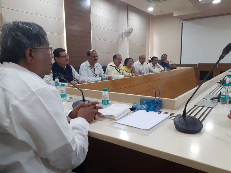 पूरग्रस्त भागातील ‘ चुली ‘ पुन्हा पेटणार!-महसूलमंत्री यांना विश्वास