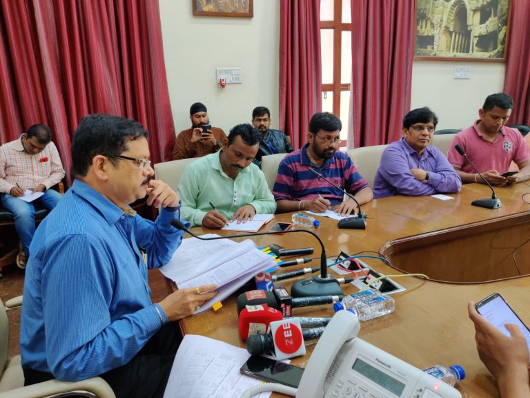 बाधीत कुटुंबांना 5 हजारांची मदत रोखीने;उर्वरित रक्कम बँक खात्यात जमा होणार