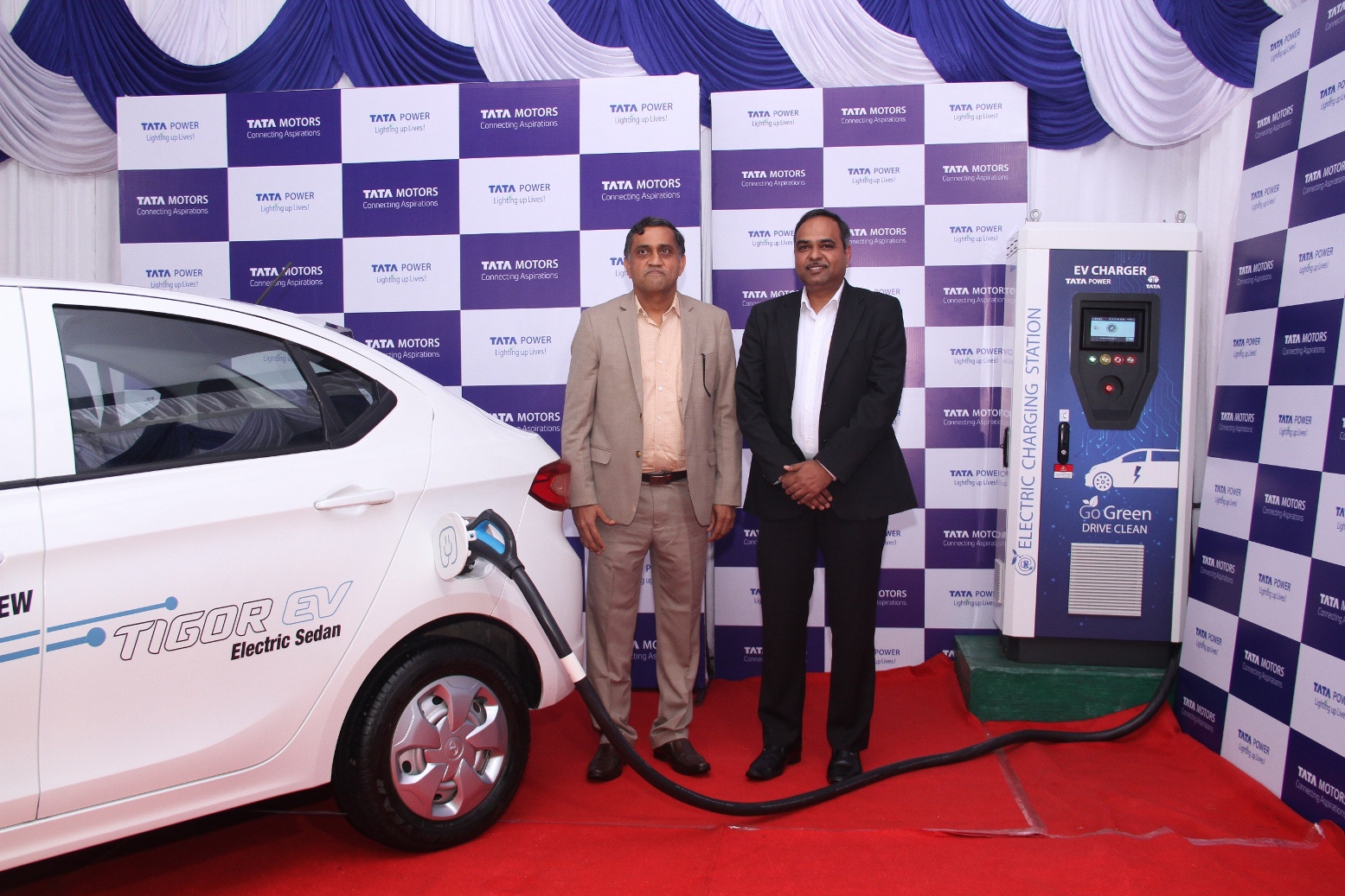 टाटा पॉवर आणि टाटा मोटर्स एकत्र येऊन भारतातील इलेक्ट्रिक दळणवळणाला देणार चालना