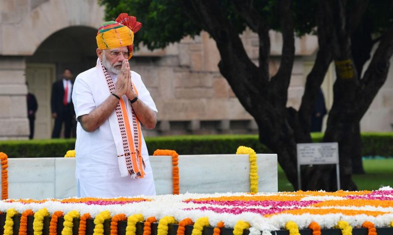 स्वातंत्र्यदिनी पंतप्रधानांनी देशाला उद्देशून लाल किल्ल्यावरून केलेले भाषण..वाचा मराठीत ..