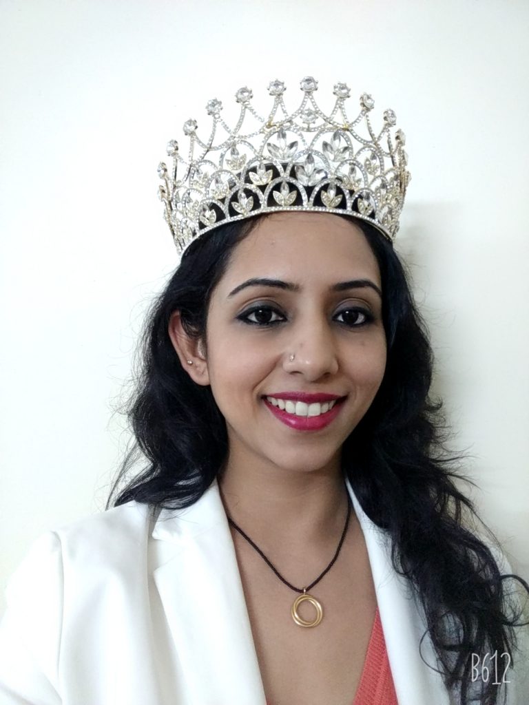 आईटीप्रोफेशनल    व्यावसायिक डालिया दत्ता ठरल्या  ‘मिसेस इंडिया