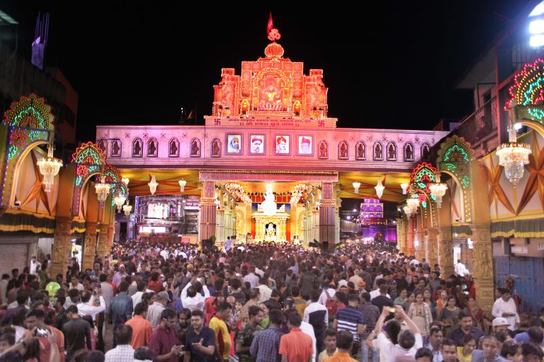 भारत देश हा जगातील नंबर एकचा  नॉलेज पॉवर देश  होवो-नितीन गडकरी-