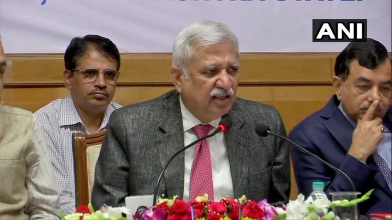 बॅलेट पेपर इतिहासजमा ! निवडणूक EVM वरच होणार-मुख्य निवडणूक आयुक्त