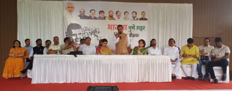 ‘मिशन विधानसभा 2019’साठी मुख्यमंत्र्यांकडून खासदार काकडेंवर विशेष जबाबदारी?