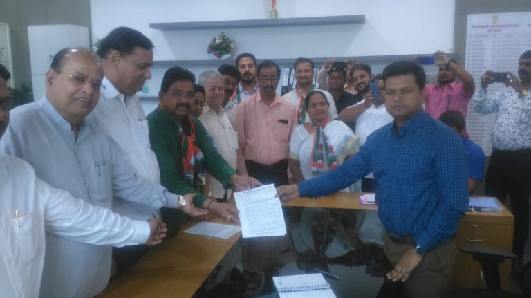 केंद्र सरकारच्या चूकीच्या आर्थिक धोरणामुळे देशात मंदीचे सावट  – रमेश बागवे