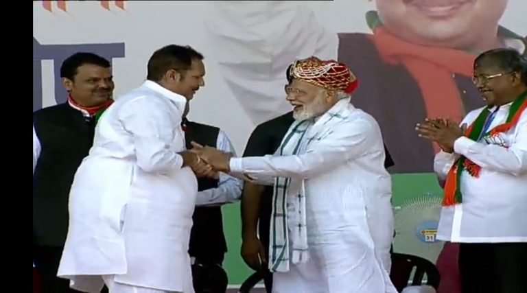 छत्रपती उदयनराजे यांनी नाशकात केला पंतप्रधान नरेंद्र मोदींचा सन्मान