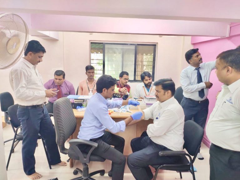 ‘यशस्वी’ संस्थेच्यावतीने  फिट  इंडिया  मोहिमेअंतर्गत मोफत आरोग्य शिबीर संपन्न