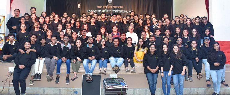 विश्‍वासराव सरपोतदार प्रसंग नाट्य स्पर्धेत यशवंतराव मोहिते महाविद्यालय प्रथम