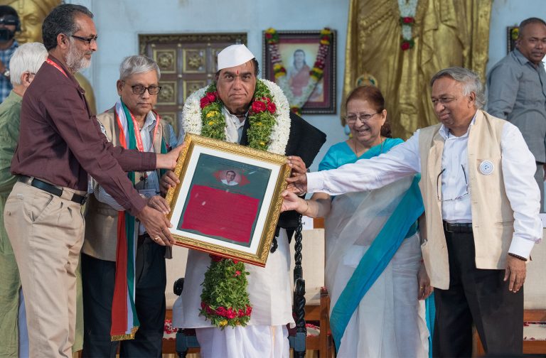 पर्यावरणाच्या रक्षणासाठी सर्वांनी एकत्र यावे- लोकसभेच्या माजी सभापती सुमित्रा महाजन