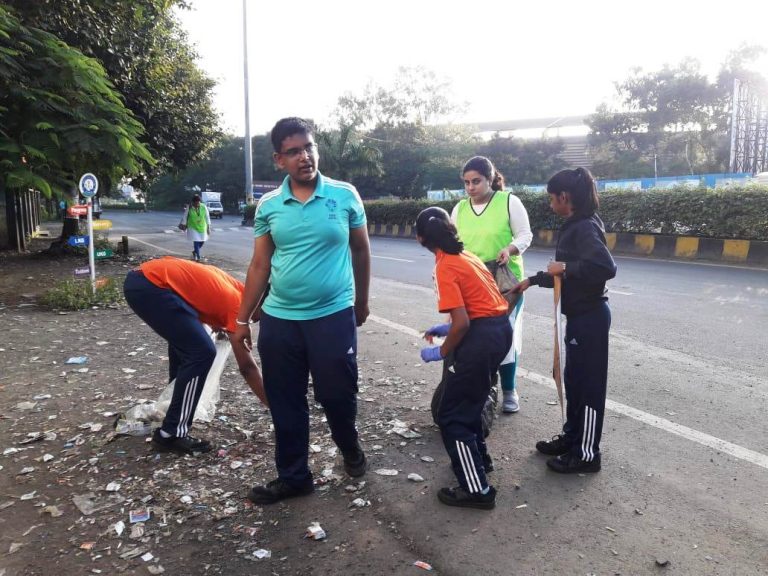 गांधी जयंती निमित्त गोयलगंगा स्कूल मध्ये विविध उपक्रमांचे आयोजन