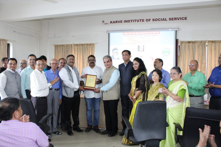 रस्त्यावर फिरणारे लाखो मनोरुग्ण हे आजही उपेक्षित व वंचितच – डॉ भरत वाटवाणी