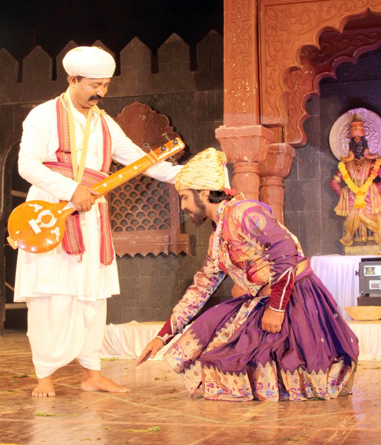 तुकोबांवरील नाट्याने चढवला नवरात्र महोत्सवाला कळस