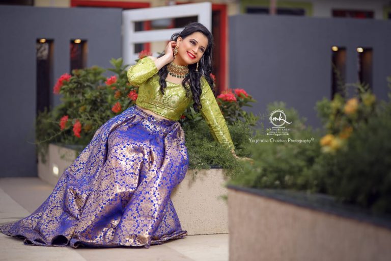 प्राजक्ता गायकवाड पडद्यावरच नव्हे तर खऱ्या आयुष्यातही रणरागिणी!