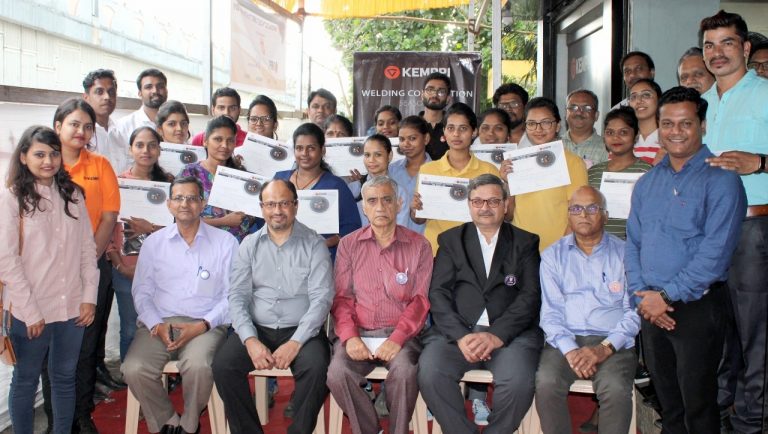 दुसऱ्या ‘नॅशनल वुमेन वेल्डर कॉम्पिटिशन’ची विभागीय फेरी  पुण्यात